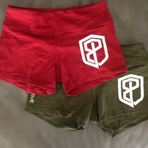 Born Primitive compression shorts (set of 2)